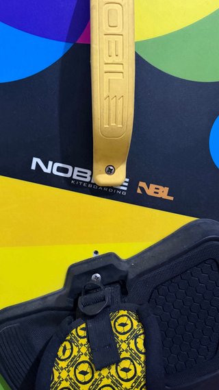 Tabla Kitesurf NOBLE NBL 138x40.5 y arnés