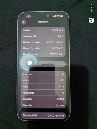 iPhone 15 Pro Max gris titanium