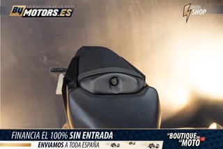 YAMAHA MT-09 *ALERONES LATERALES*