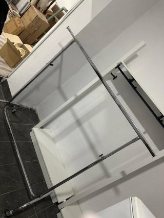 Estanterías de aluminio blanco  Tienda Ropa 5000PV