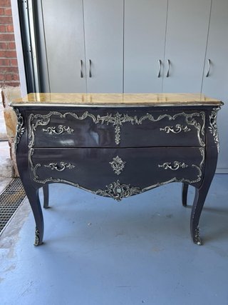 Cómoda Victoriana