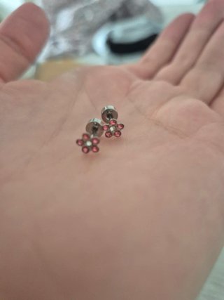 Orecchini a fiori rosa e argento