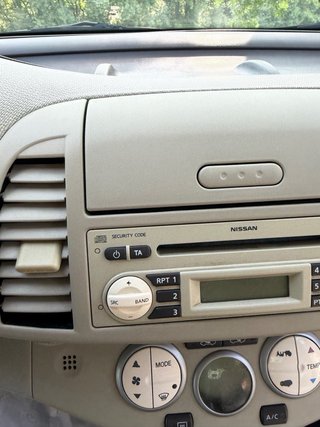 Nissan Micra 2005