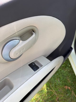 Nissan Micra 2005
