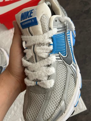 Sneakers Nike Zoom Vomero 5 “ Arctic Thunder”