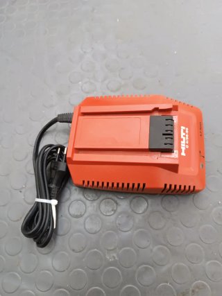 CARGADOR HILTI C 4/36-90