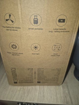 Ventilador portátil con luz y pantalla