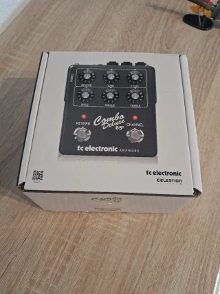 Pedal previo  Tc Electronic Combo Deluxe 65' Ampwo