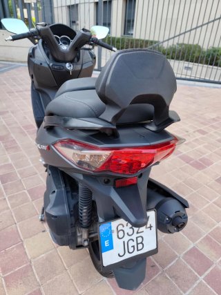 Sym Joymax 300i Gris Maxi-Scooter