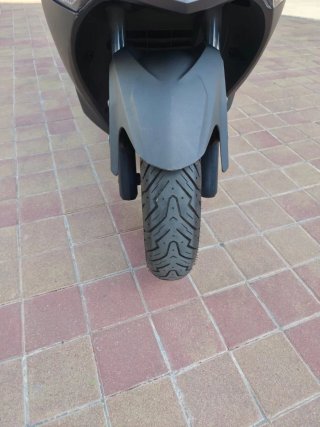 Sym Joymax 300i Gris Maxi-Scooter