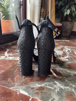 Tacones negros plataforma 10 cm talla 38