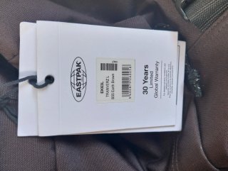 Maleta Eastpak Marrón