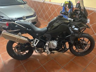 BMW F 750 GS Triple Black suspension baja de orige