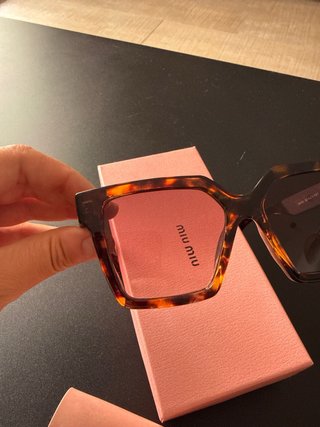 Gafas de sol Miu Miu Tortoise