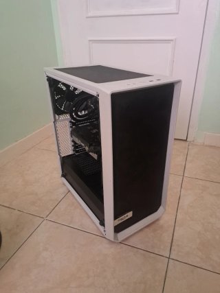 PC Gaming / Ryzen 2700X / RTX 2060 6GB / 32GB RAM