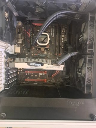 PC Gaming / Ryzen 2700X / RTX 2060 6GB / 32GB RAM