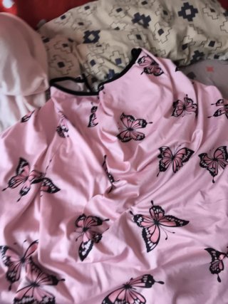 Camisón rosa con mariposas
