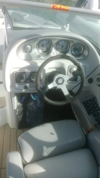 Barca Centurion 6m 325kw con torre