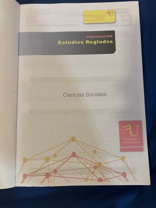 Libro de ciencias sociales de universidad.