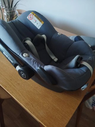 Silla Coche Maxi-Cosi + Adaptadores Bugaboo