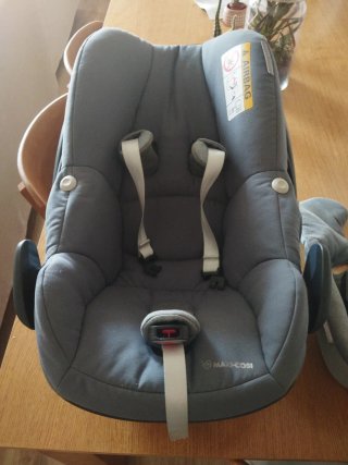 Silla Coche Maxi-Cosi + Adaptadores Bugaboo