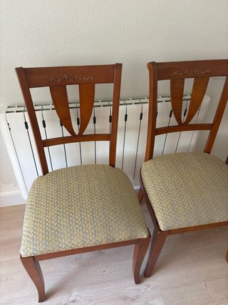 Mesa de comedor extensible de madera