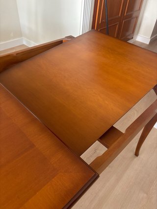 Mesa de comedor extensible de madera