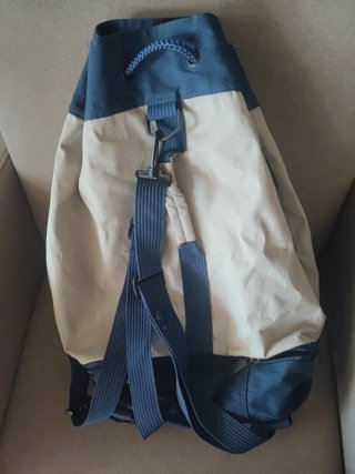 Mochila grande Benetton Beige y Azul