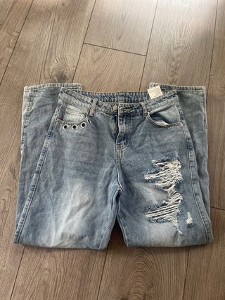 Lote 5 Pantalones Deportivos y Vaqueros