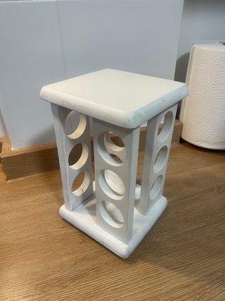 Especiero de madera blanco