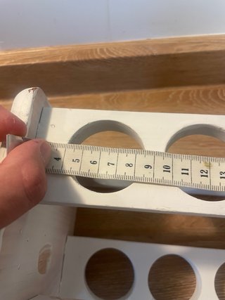 Especiero de madera blanco