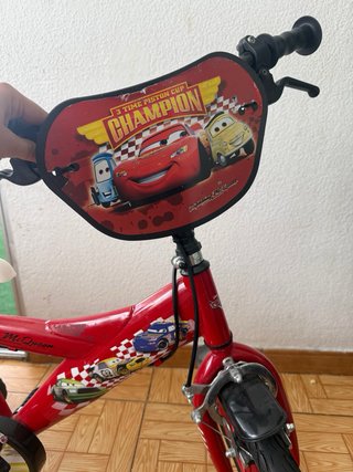 Bicicleta Infantil Disney Cars Roja
