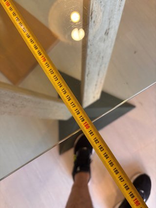 Tavolo da centro in vetro, marmo e acciaio