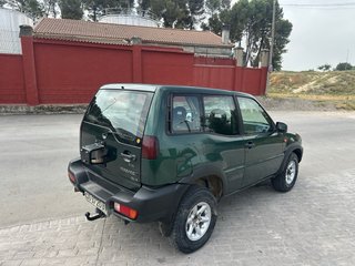 Nissan Terrano II 1999