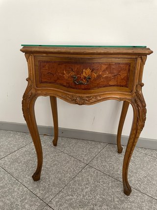 MESA MADERA MARQUETERÍA CRISTAL ANTIGUA LUIS XV