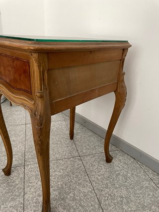 MESA MADERA MARQUETERÍA CRISTAL ANTIGUA LUIS XV
