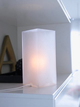 2 lámparas de mesa Ikea Grönö azul