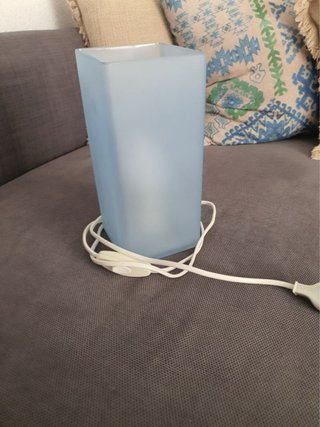 2 lámparas de mesa Ikea Grönö azul