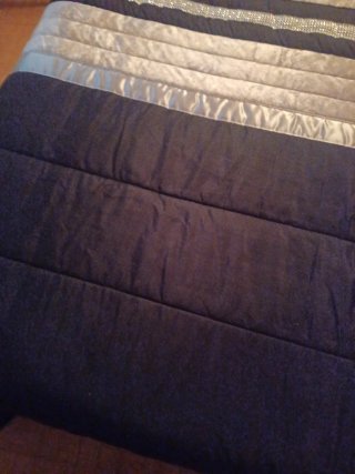 Colcha Edredón Negro y Plateado