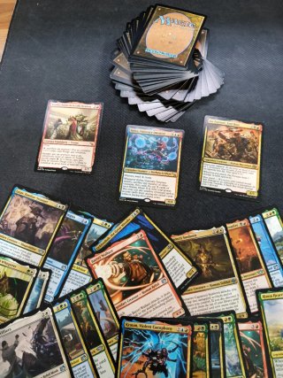 PACCHETTO 20 Comandanti + Carte Magic Rare LOT