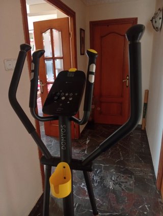Elíptica Domyos 500/07 montada y nueva.