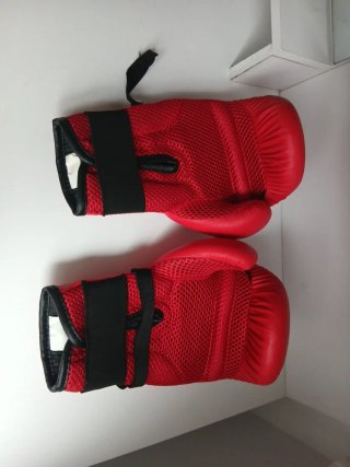 Guantes de boxeo Outshock rojos