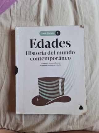Venta de varios libros de 11°Bachillerato  Sociale