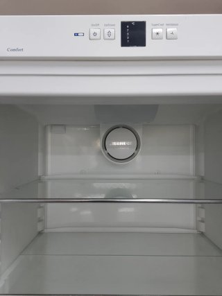 Nevera Liebherr Blanca