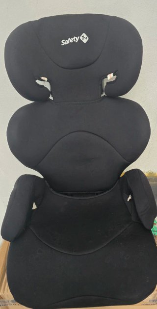 Silla coche niño Safety 1st negra