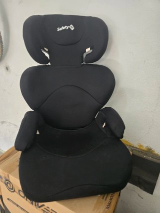 Silla coche niño Safety 1st negra