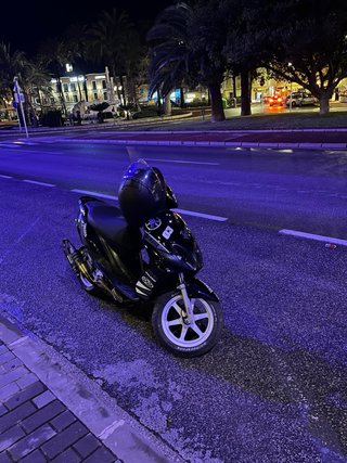 YAMAHA JOG RR (DESCRIPCIÓN)