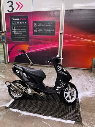 YAMAHA JOG RR (DESCRIPCIÓN)
