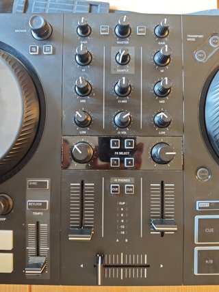 Native Instruments Traktor S2 MK3 + Maletín