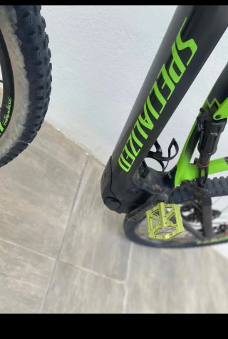 Bicicleta Eléctrica Specialized